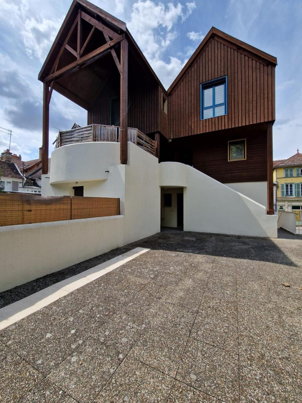 Confort Avec Parking Gratuit Apartment Troyes